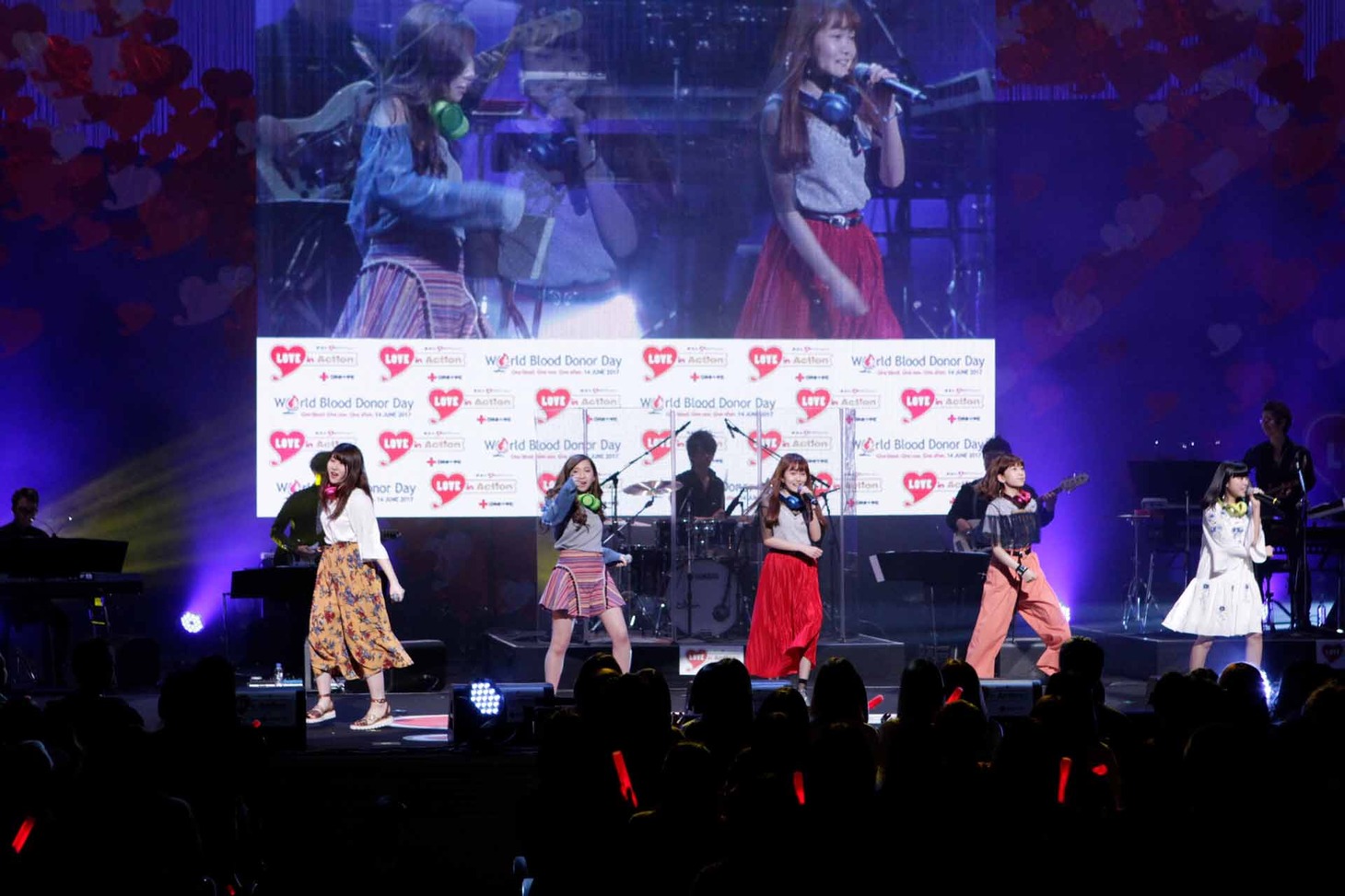 Little Glee Monster