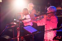 「晴人」のセッションの様子。（撮影：岩澤高雄）