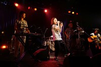 アンコールの様子。（撮影：岩澤高雄）