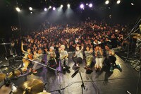 アンコールの様子。（撮影：岩澤高雄）