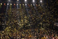 「ぽーランド2!!」の開幕を告げる金テープが舞う赤坂BLITZ。