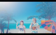 angela「全力☆Summer!」ミュージックビデオのワンシーン。