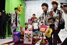 超特急のLINE LIVEの様子。