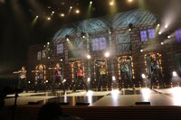 新たに公開された「Signal」の掲載カット。