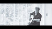 INORAN「Shine for me tonight」ミュージックビデオのワンシーン。