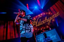 「Hilcrhyme TOUR 2017 "SIDE BY SIDE"」ファイナル公演の様子。