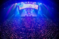 「Hilcrhyme TOUR 2017 "SIDE BY SIDE"」ファイナル公演の様子。