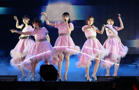 「℃-ute ラストコンサート in さいたまスーパーアリーナ ～Thank you team℃-ute～」の様子。（写真提供：アップフロント）