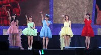 「℃-ute ラストコンサート in さいたまスーパーアリーナ ～Thank you team℃-ute～」の様子。（写真提供：アップフロント）