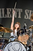 ひなんちゅ（Dr）（Photo by Rui Hashimoto [SOUND SHOOTER]）