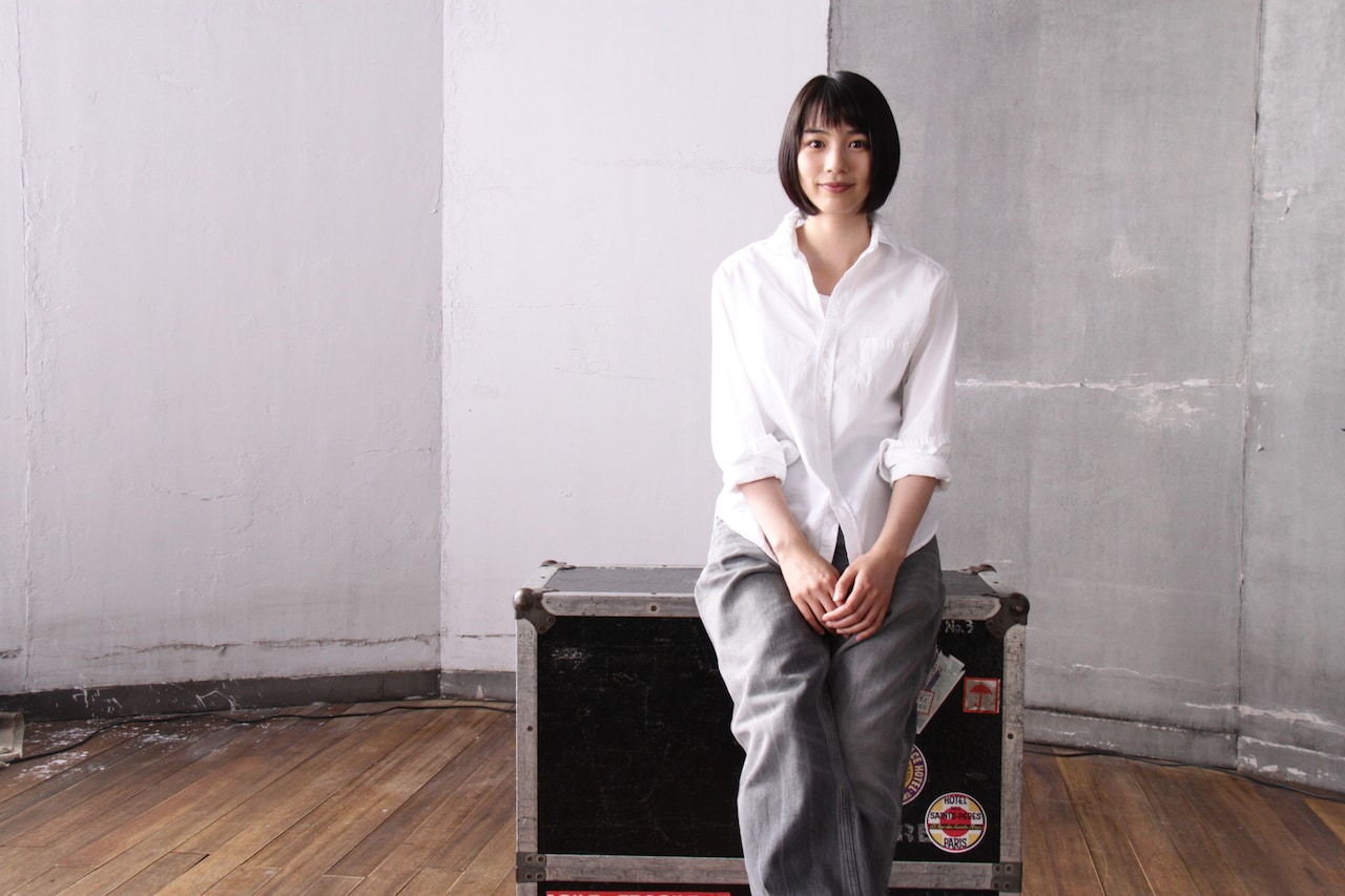 のん「エイリアンズ」をアカペラで歌うCM、レッスンは堀込泰行のギターで