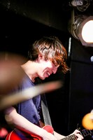 上坂仁志（G, Cho / KOTORI）（Photo by Viola Kam [V'z Twinkle]）