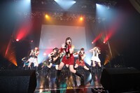 SUPER☆GiRLS「SUPER☆GiRLS 7th Anniversary LIVE」東京・Zepp DiverCity TOKYO公演の様子。（写真提供：エイベックス）