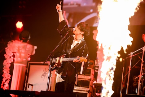 山中拓也（Vo, G）（Photo by Viola Kam ［V'z Twinkle Photography］）