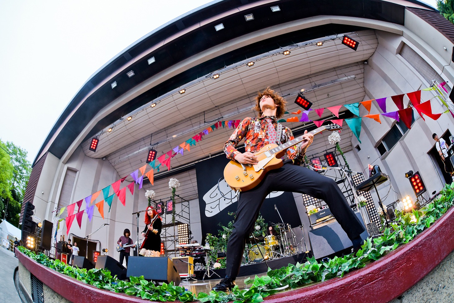 GLIM SPANKY（撮影：ハヤシマコ）