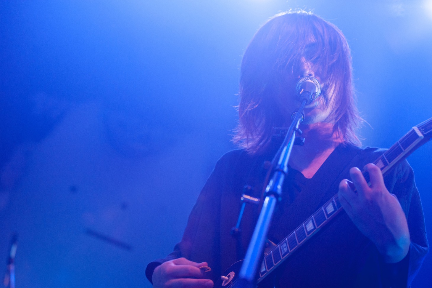こやまたくや（G, Vo）（Photo by keiju kawase）