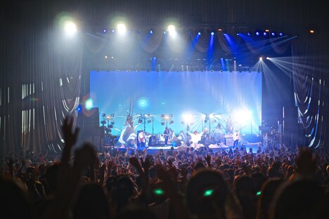 「『HAVE A "GOOD" NIGHT Vol.51～70「グアナコの行進』」中野サンプラザホールの様子。（撮影：佐藤広理）