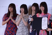 左から新内眞衣、堀未央奈、齋藤飛鳥、西野七瀬。