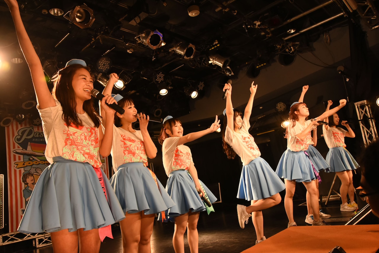 「青年も、大志を抱け！ツアー」神奈川・新横浜 NEW SIDE BEACH!!公演の様子。（撮影：古川朋久）