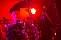 高橋誠（Dr）（撮影：佐藤広理）