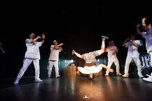 電波少女ワンマンライブ「EST.」の様子。（撮影：冨田望）