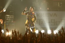 KREVA「KREVA CONCERT TOUR 2017『TOTAL 908』」最終公演の様子。（撮影：半田安政）