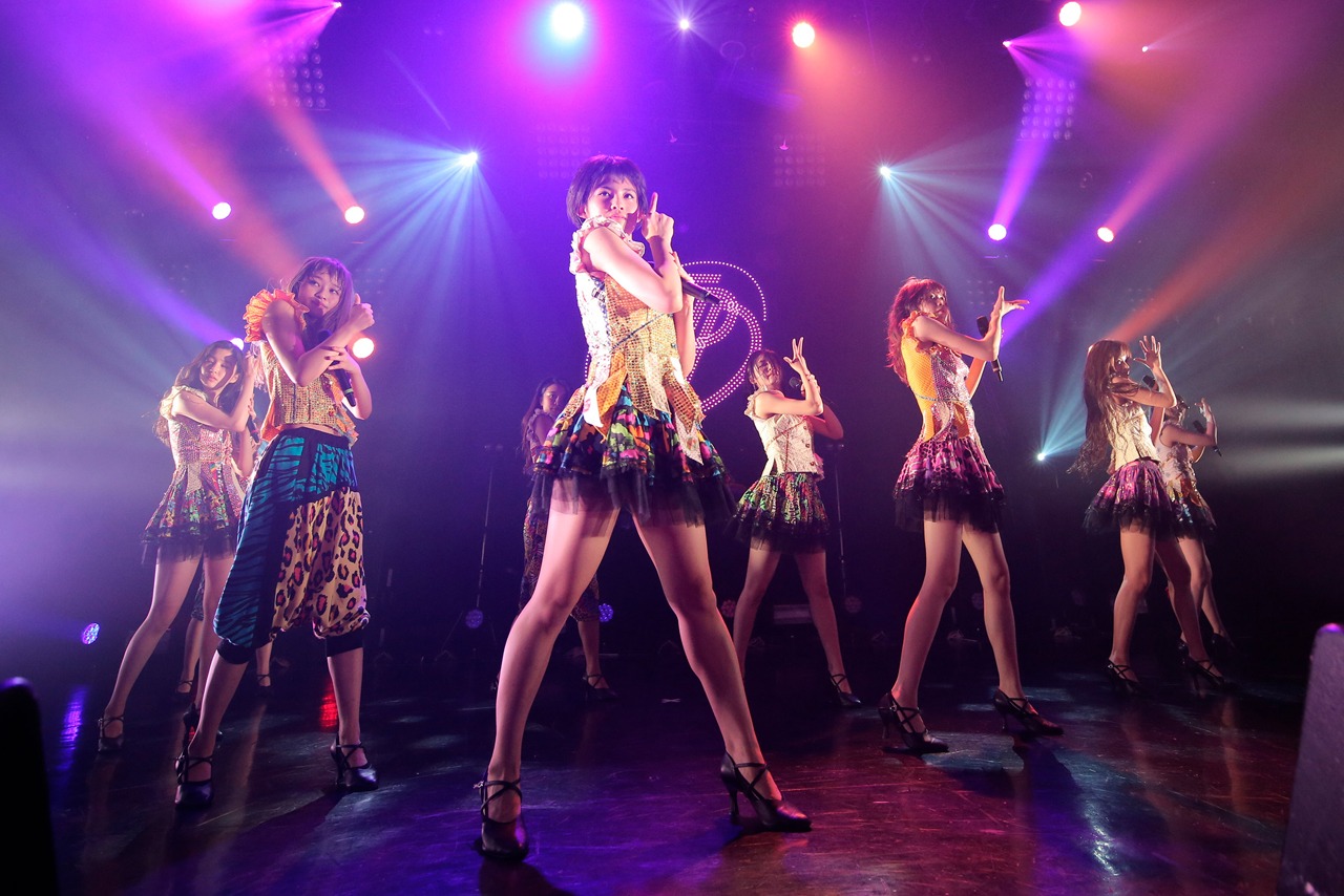 「東京パフォーマンスドール 4th Anniversary ダンスサミット」初日公演の様子。（写真提供：EPICレコードジャパン）