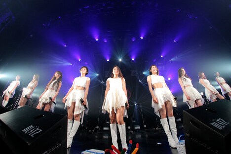 「東京パフォーマンスドール 4th Anniversary ダンスサミット」初日公演の様子。（写真提供：EPICレコードジャパン）