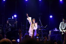 Salley「Salley Live Tour 2017 『Clear』」東京・WWW公演の様子。（撮影：當摩果奈絵）