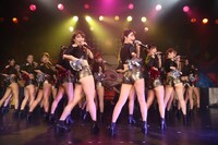 恵比寿★マスカッツ 喜怒愛楽ツアー「全国イク行く～▼」最終公演の様子。（写真提供：ポニーキャニオン）