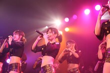 恵比寿★マスカッツ 喜怒愛楽ツアー「全国イク行く～▼」最終公演の様子。（写真提供：ポニーキャニオン）