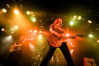 牛丸ありさ（Vo, G / yonige）（Photo by Viola Kam［V'z Twinkle Photography］）