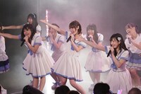 「総選挙感謝公演～まずはありがとう！話はそれからだ～」の様子。(c)AKS