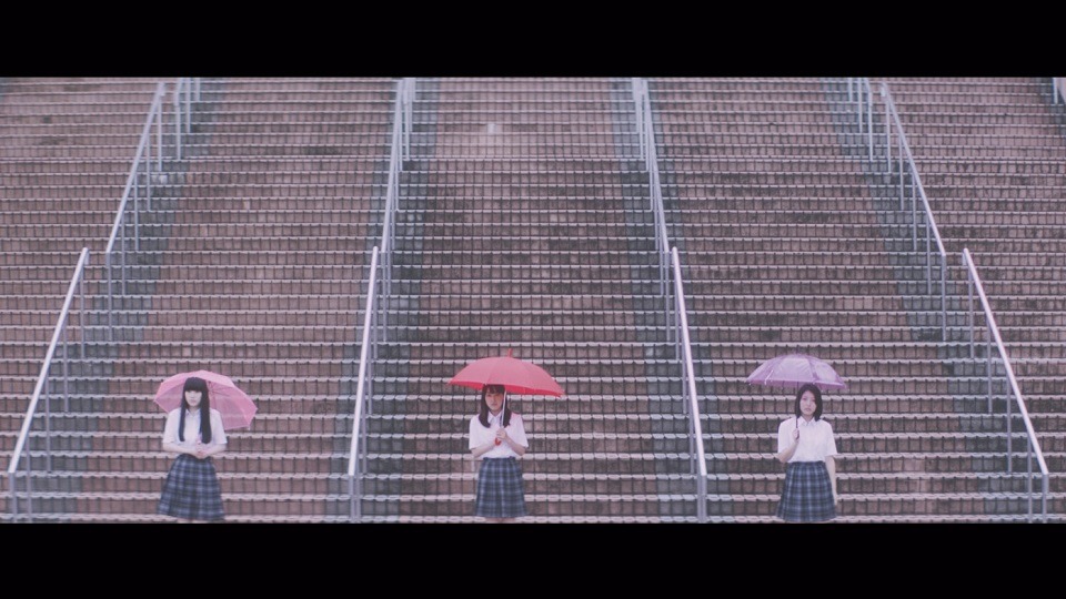J☆Dee'Z「Melody」のミュージックビデオのワンシーン。