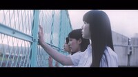 J☆Dee'Z「Melody」のミュージックビデオのワンシーン。
