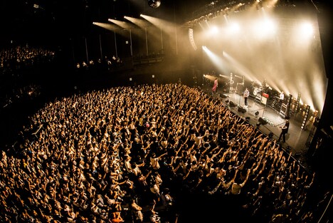 indigo la End「Play Back End Roll」東京・EX THEATER ROPPONGI公演の様子。（撮影：浜野カズシ）