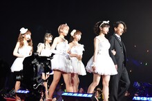 バージンロードを歩く清 竜人25。