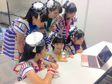 ばってん少女隊（写真提供：スターダスト音楽出版）