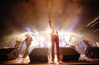 Oi-SKALL MATES（撮影：上山陽介）