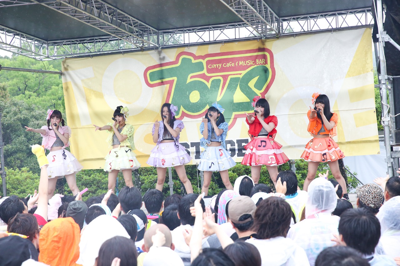 ベボガ！（虹のコンキスタドール黄組）（撮影：笹森健一）