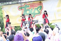 dela（撮影：笹森健一）