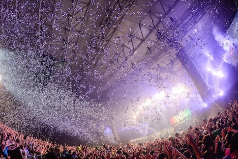 「SATANIC CARNIVAL'17」の様子。（撮影：岸田哲平）