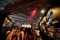 「SATANIC CARNIVAL'17」の様子。（写真提供：PIZZA OF DEATH RECORDS）