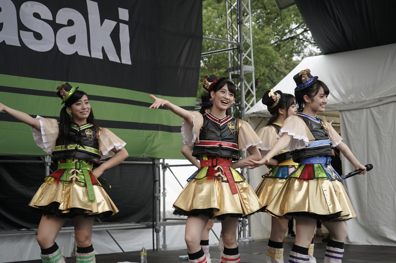 チームしゃちほこ（Photo by HIROKAZU）