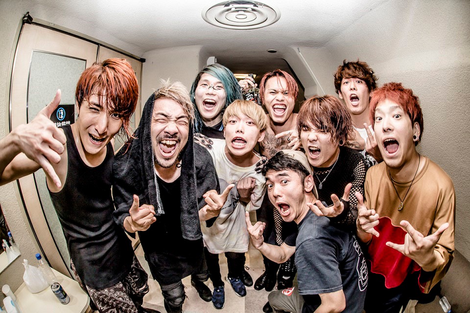 「Operation X Tour wave.01」の様子。
