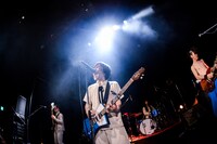 挫・人間「挫・人間チンポジウム2017～新曲キボンヌ～」東京・WWW X公演の様子。（撮影：高村勇一郎）