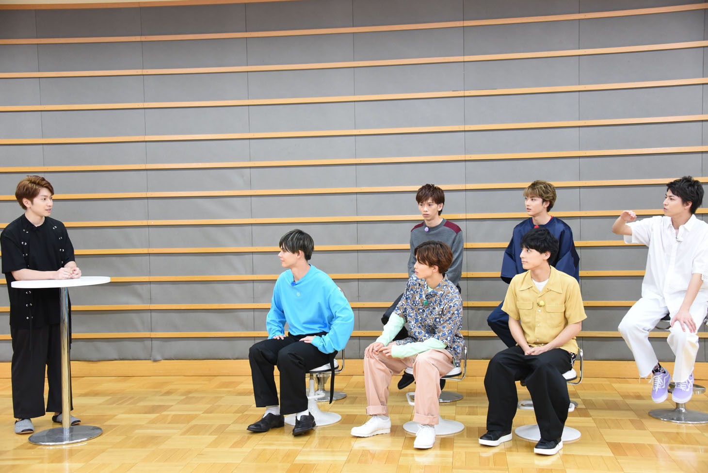 「水曜日の新しい説を予習！」の様子。