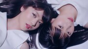 東京女子流「water lily ~睡蓮~」のミュージックビデオのワンシーン。