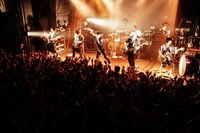 「GROVEST GIG～toward IDEAL REALITY～」札幌PENNY LANE24公演の様子。