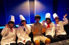 ゆるめるモ！と「モイモイ」のミュージックビデオの監督を務めた加藤マニ。